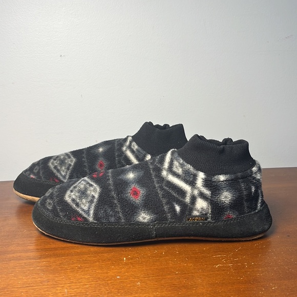 Acorn slippers - Picture 2 of 7